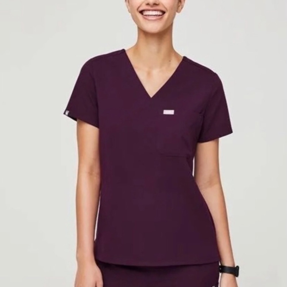 Figs scrubs